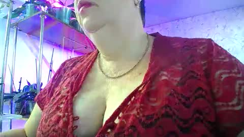 Snapshot of lady_gloria chatting on 22, 9, 2025 Lady Gloria online show from 22, 9, 2025