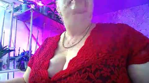 Snapshot of lady_gloria chatting on 24, 9, 2025 Lady Gloria online show from 24, 9, 2025