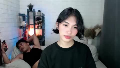   online show from 4, 1, 2025