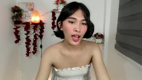   online show from 8, 2, 2025