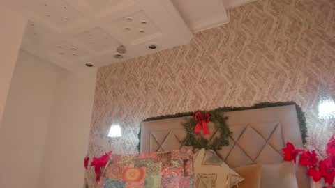 Snapshot of lady_lacey05 chatting on 7, 12, 2024 Gaby online show from 7, 12, 2024