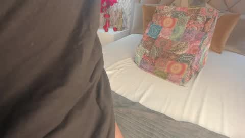 Snapshot of lady_lacey05 chatting on 17, 12, 2024 Gaby online show from 17, 12, 2024