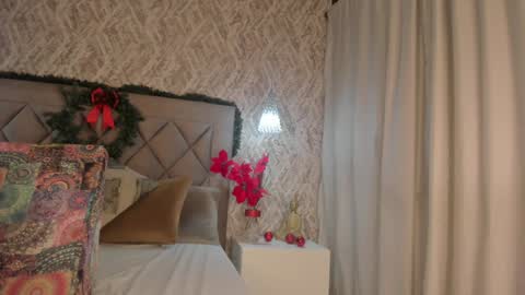 Snapshot of lady_lacey05 chatting on 21, 12, 2024 Gaby online show from 21, 12, 2024