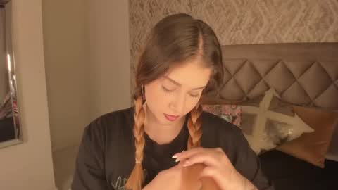 Snapshot of lady_lacey05 chatting on 19, 2, 2025 Gaby online show from 19, 2, 2025