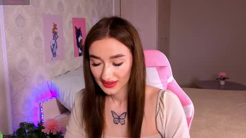 Olivia online show from 14, 4, 2026