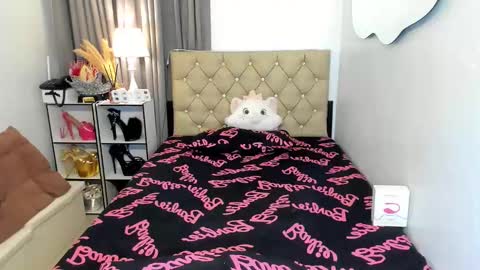 Snapshot of lady_moriseth chatting on 19, 1, 2025 lady_moriseth online show from 19, 1, 2025