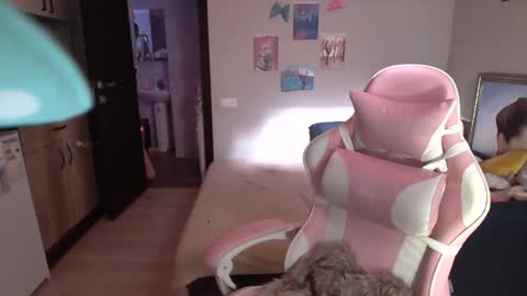 lady_smile69 online show from 27, 2, 2025