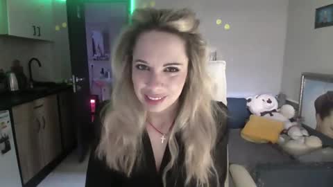 Snapshot of lady_smile69 chatting on 26, 4, 2026 lady_smile69 online show from 26, 4, 2026