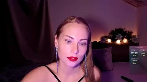 Snapshot of ladyadele1 chatting on 28, 12, 2024 LadyAdele online show from 28, 12, 2024