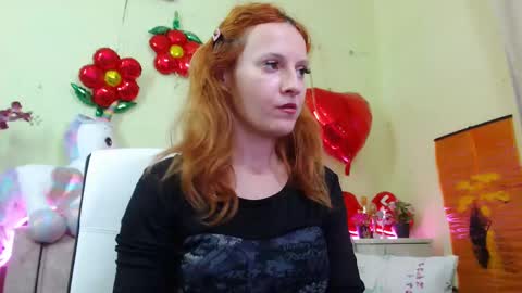 Sima Ladybigsmile online show from 19, 2, 2025