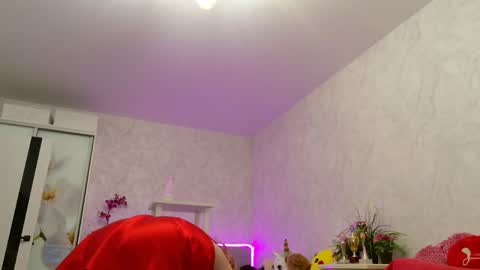 Sima Ladybigsmile online show from 24, 3, 2026