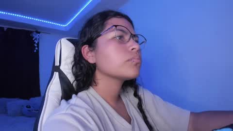  Lady  online show from 29, 12, 2024