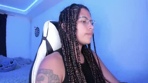  Lady  online show from 6, 2, 2025