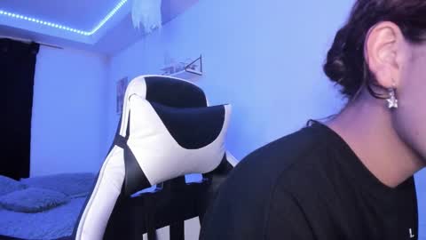  Lady  online show from 26, 10, 2025