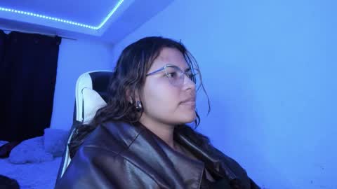  Lady  online show from 23, 3, 2026