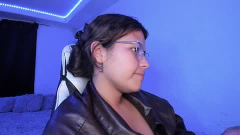  Lady  online show from 1, 4, 2026