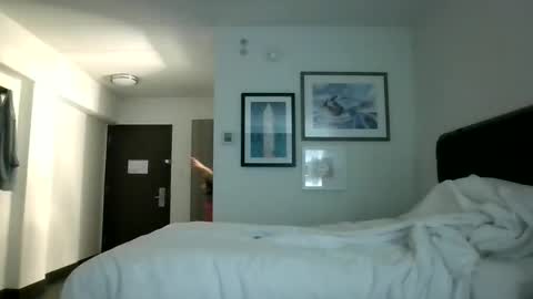 Stephanie online show from 27, 2, 2025