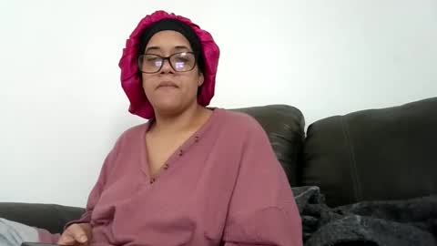 Stephanie online show from 15, 10, 2025