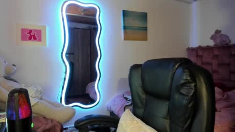 Snapshot of ladydanniela chatting on 3, 3, 2025 leidy daniela online show from 3, 3, 2025