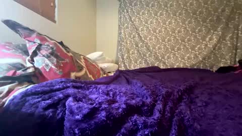 Snapshot of ladyluciii chatting on 30, 12, 2024 ladyluciii online show from 30, 12, 2024