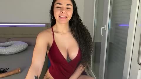 Snapshot of ladymelon13 chatting on 12, 3, 2026 ladymelon13 online show from 12, 3, 2026