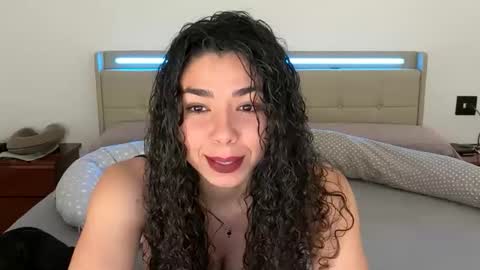 Snapshot of ladymelon13 chatting on 21, 3, 2026 ladymelon13 online show from 21, 3, 2026