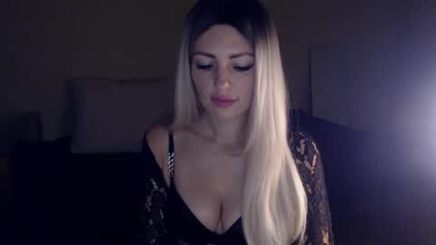 Snapshot of ladymoonlight8 chatting on 28, 12, 2024 Monika online show from 28, 12, 2024