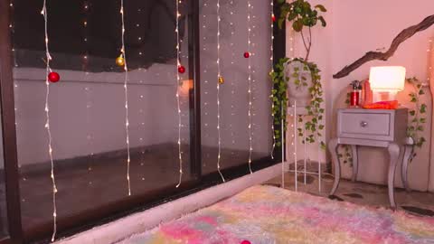 Lady  online show from 24, 11, 2025