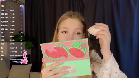 Snapshot of lafeti chatting on 30, 11, 2025 Lilia online show from 30, 11, 2025