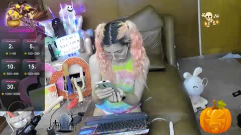 Skinnygirl online show from 2, 11, 2025