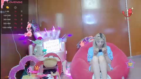 Snapshot of laflakita21 chatting on 19, 6, 2026 Skinnygirl online show from 19, 6, 2026