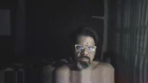 La Genova esta Dura beard boy male dick mastubate latinosexy latinohot latino glasses mature strong stronglegs online show from 12, 12, 2024