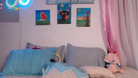 Snapshot of lailypink chatting on 21, 12, 2024 samanta online show from 21, 12, 2024