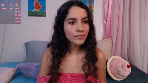 Snapshot of lailypink chatting on 7, 1, 2025 samanta online show from 7, 1, 2025