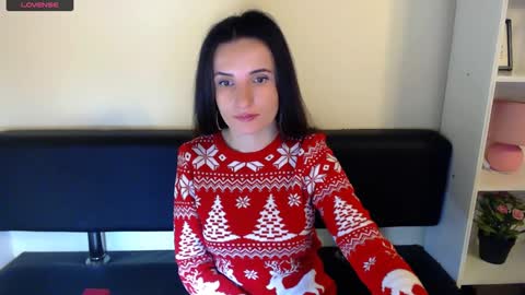 Snapshot of laimapinch_ chatting on 24, 12, 2024 Laima online show from 24, 12, 2024