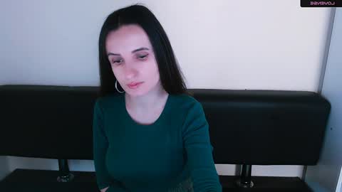 Snapshot of laimapinch_ chatting on 4, 1, 2025 Laima online show from 4, 1, 2025