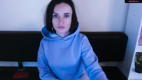 Snapshot of laimapinch_ chatting on 5, 1, 2025 Laima online show from 5, 1, 2025