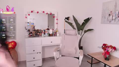 Laira online show from 17, 2, 2026