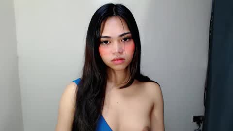 Snapshot of laire_allure chatting on 12, 5, 2026 laire online show from 12, 5, 2026