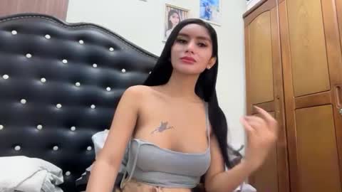 kristine online show from 5, 4, 2026