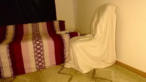 Snapshot of lala_my chatting on 19, 12, 2025 LalaMy online show from 19, 12, 2025