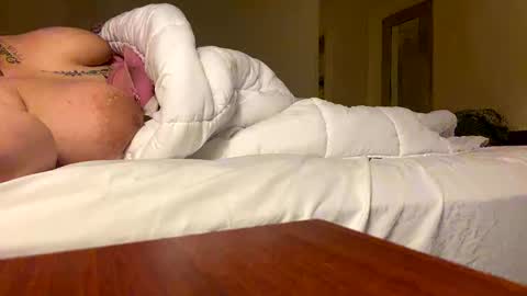 lalaaacx3 online show from 21, 2, 2025