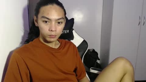 lalakinghugecock_2 online show from 14, 10, 2025