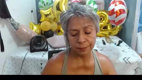 Snapshot of lalisha_96 chatting on 23, 12, 2025 lalisha online show from 23, 12, 2025