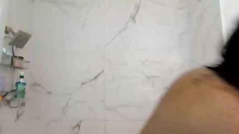 Snapshot of lalove99 chatting on 2, 10, 2025 LALOVE99 online show from 2, 10, 2025