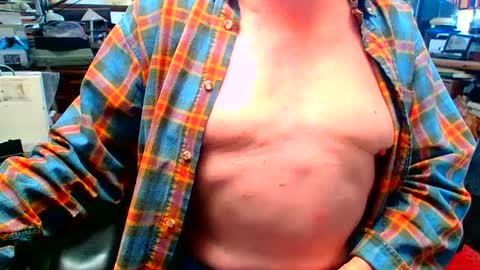 Snapshot of lamarbrazil chatting on 13, 2, 2025 lamarbrazil online show from 13, 2, 2025