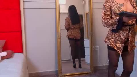 LanaBanner online show from 1, 11, 2025