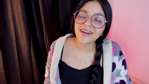 Snapshot of lana_dol chatting on 7, 1, 2025 ... . . ... online show from 7, 1, 2025