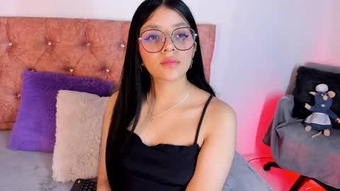Snapshot of lana_dol chatting on 4, 2, 2025 ... . . ... online show from 4, 2, 2025
