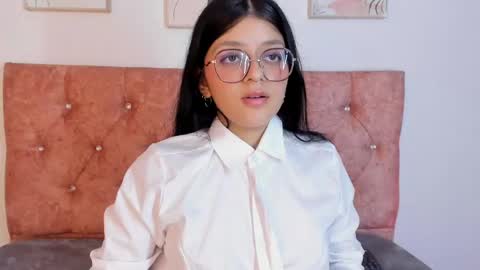 Snapshot of lana_dol chatting on 8, 3, 2025 ... . . ... online show from 8, 3, 2025